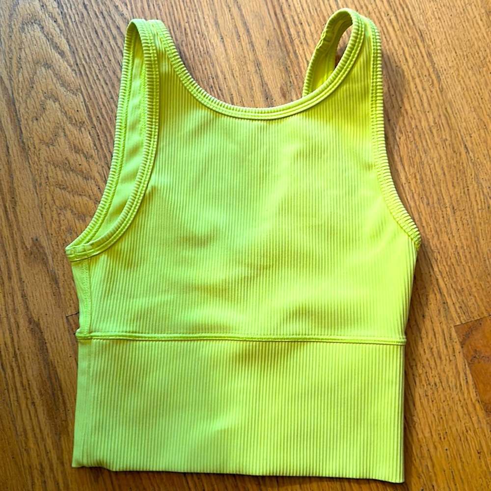 Lululemon size 0 tank